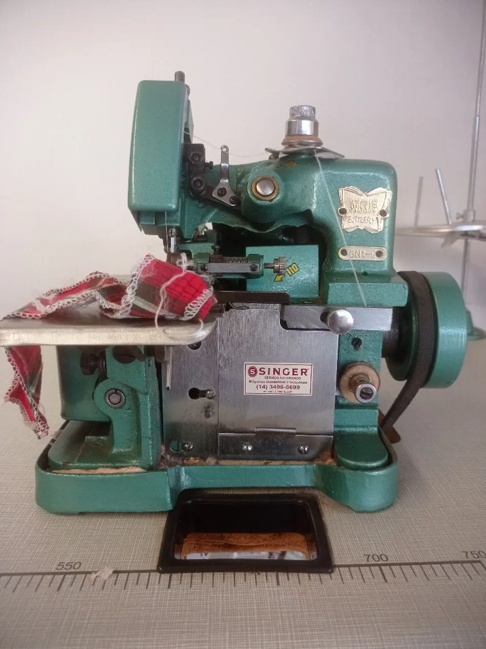 Máquina de costura semi industrial 