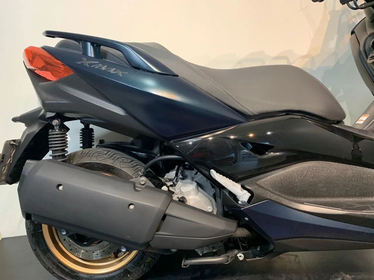 XMAX 250 ABS - Foto 4