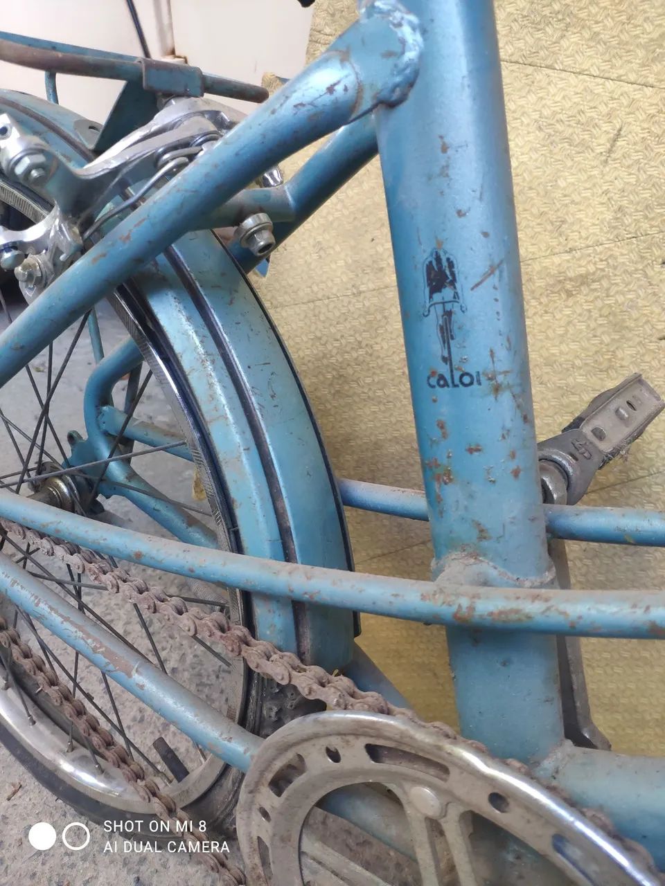 Bicicleta antiga azul aro 20  - Foto 4