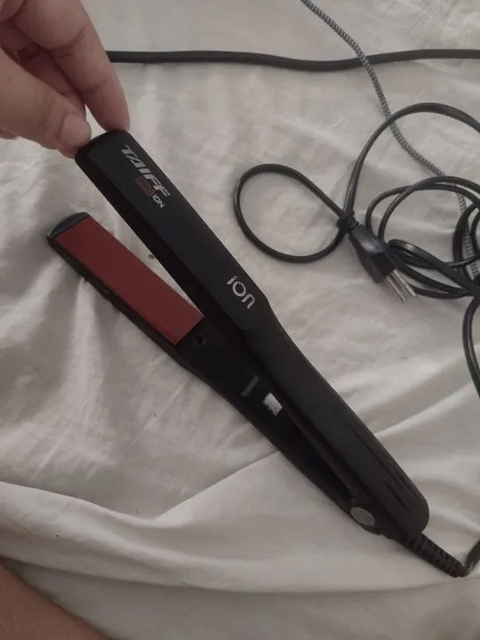Prancha de cabelo Taiff Ion - usada poucas vezes 