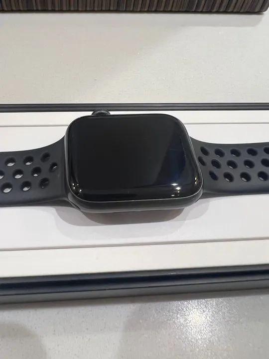 Apple Watch SE 44mm Nike (GPS + Cellular) - Foto 4