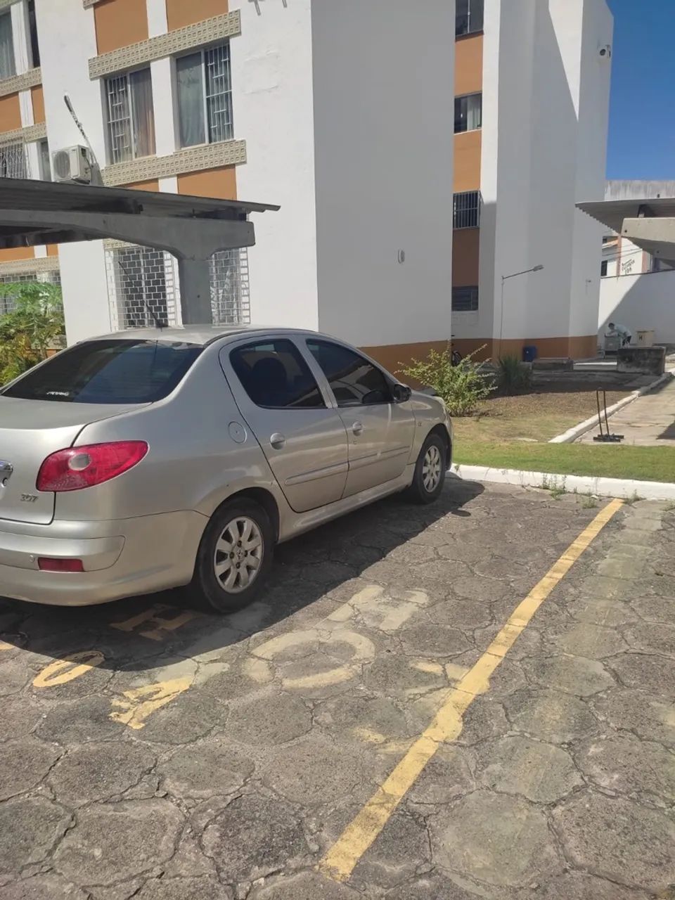 Vendo carro para sucata