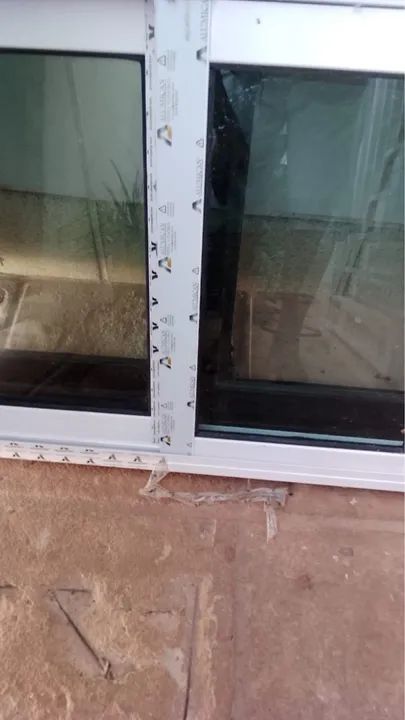 2 Janelas de Alumínio Corrediça  - Foto 5
