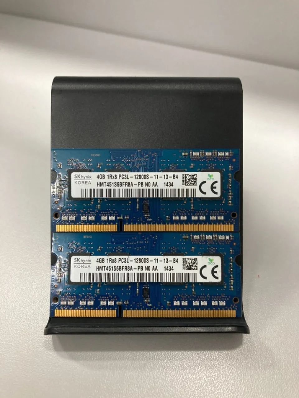 Memória Ram Azul 8gb (2x 4gb) Sk Hynix Hmt451s6bfr8a-pb