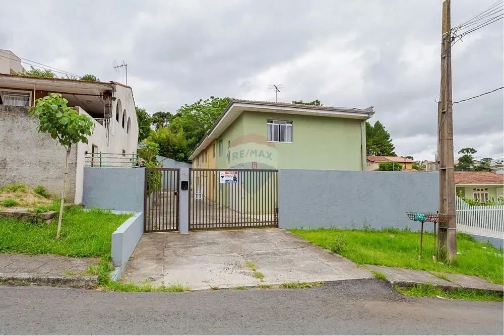 Sobrado espaçoso com 03 quartos em condomínio no Tingui - Foto 3