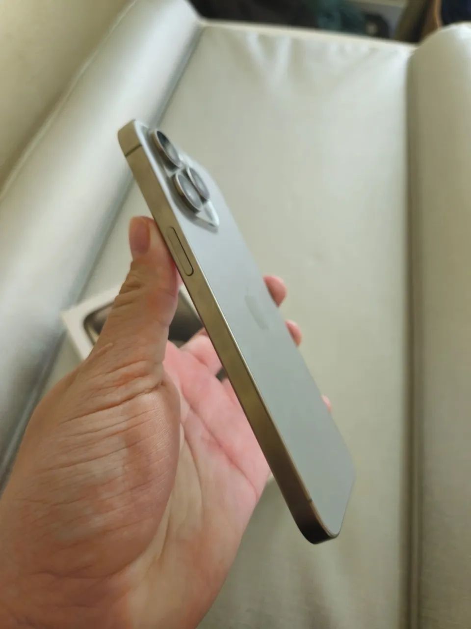 IPhone 15 ProMax 256Gb chip/físico impecável  - Foto 5
