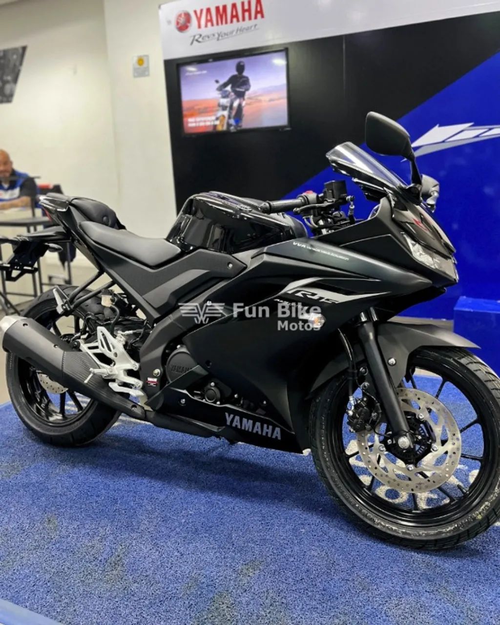 NOVA R15 CONNECTED 25/25 - PRONTA ENTREGA - MELHOR PREÇO DO RIO - USADA NA TROCA - Foto 3