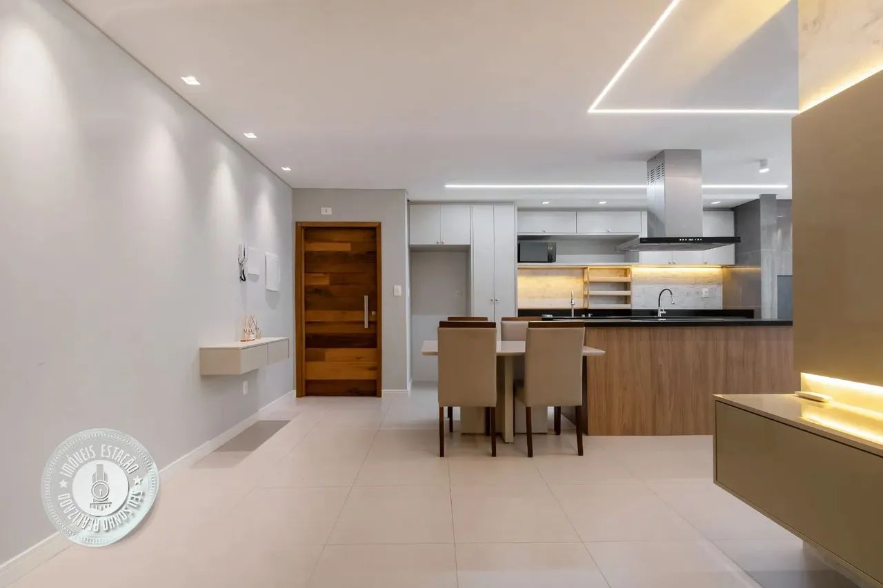 Apartamento com 3 dormitórios no bairro Água verde em edifício com infraestrutura completa - Foto 4