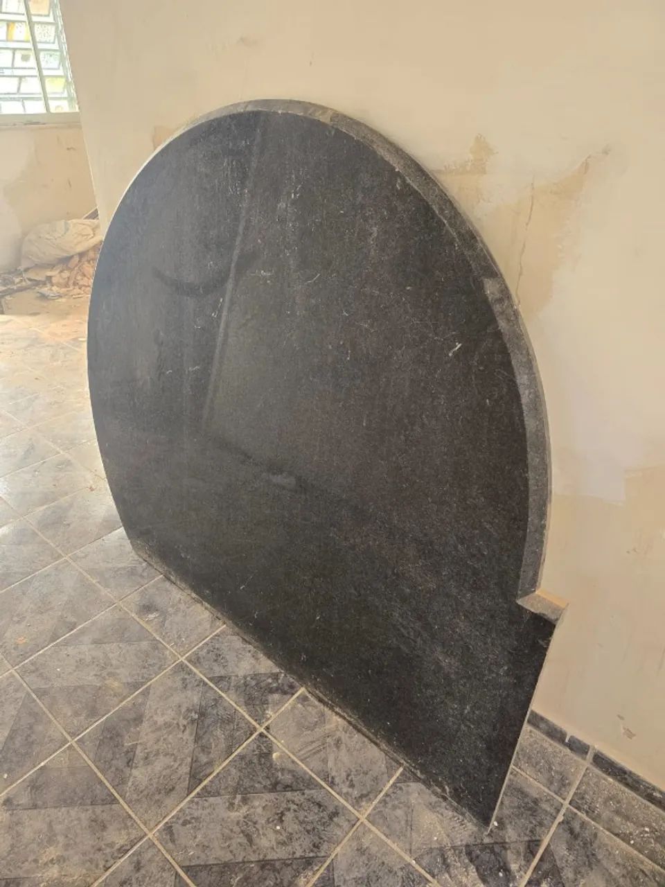 Mesa de Granito Preto Semi Círculo - Foto 2