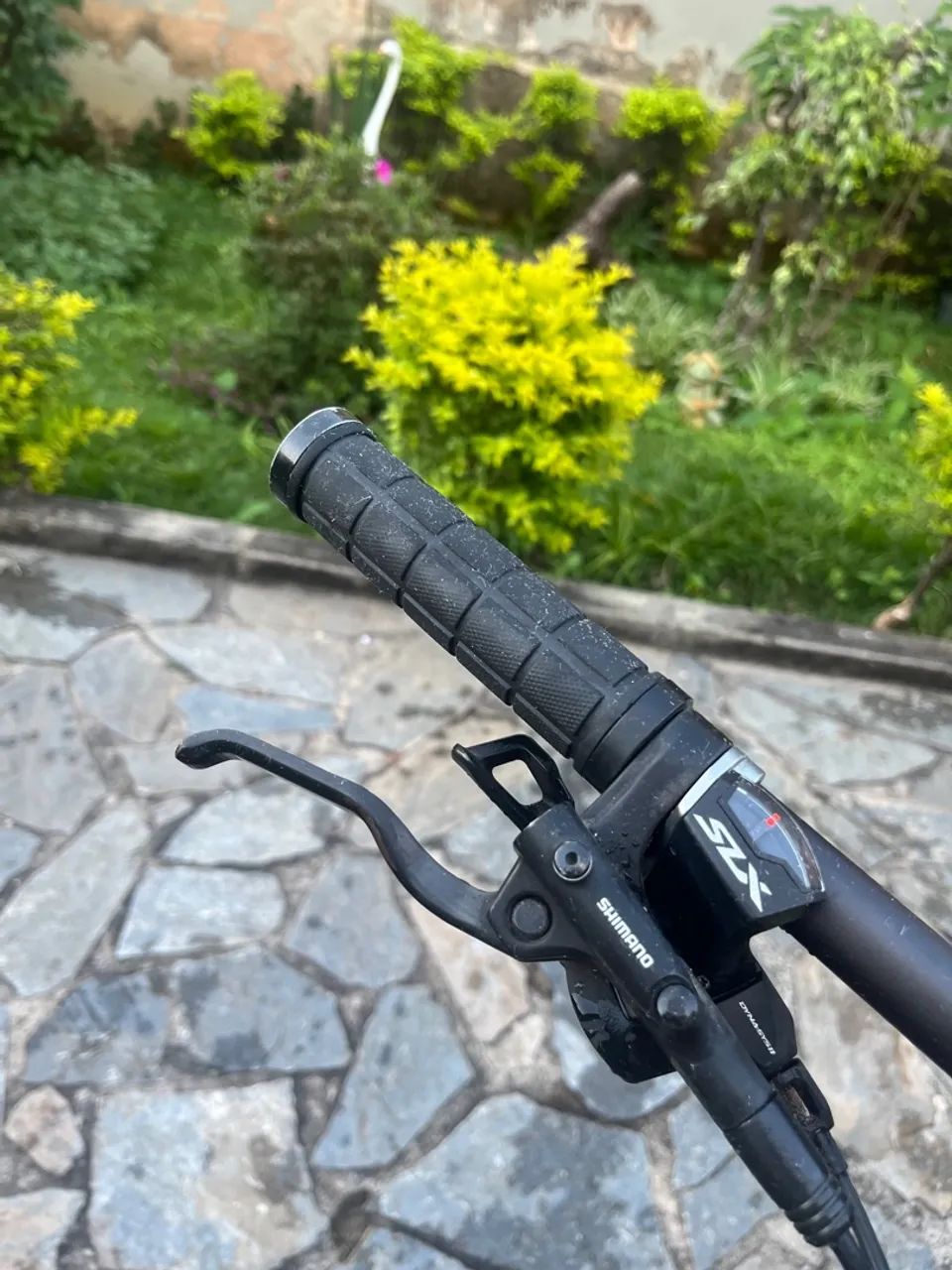 Bicicleta GT Avalanche Elite  - Foto 2