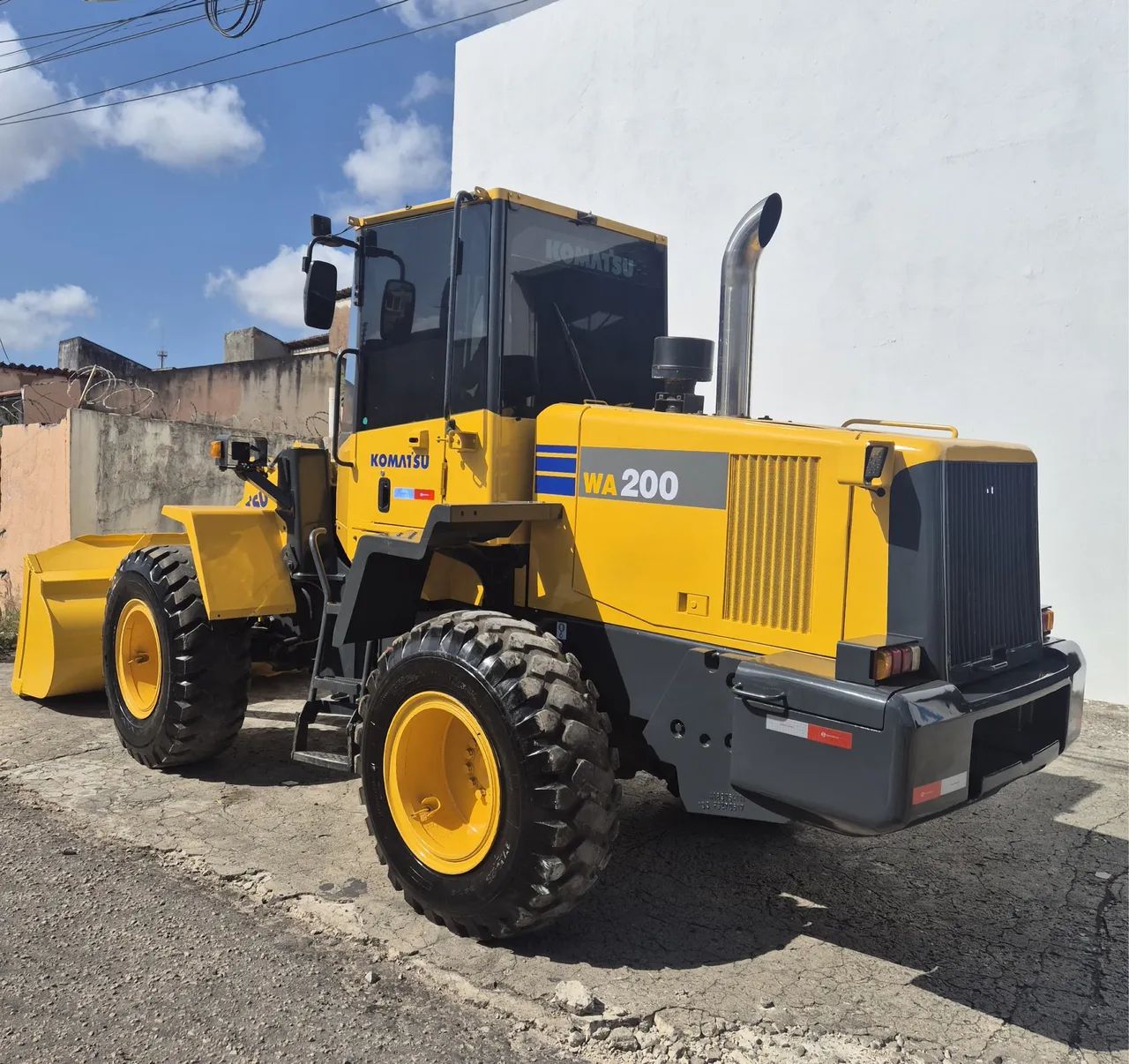 Pa carregadeira Komatsu WA200-6 - Foto 3