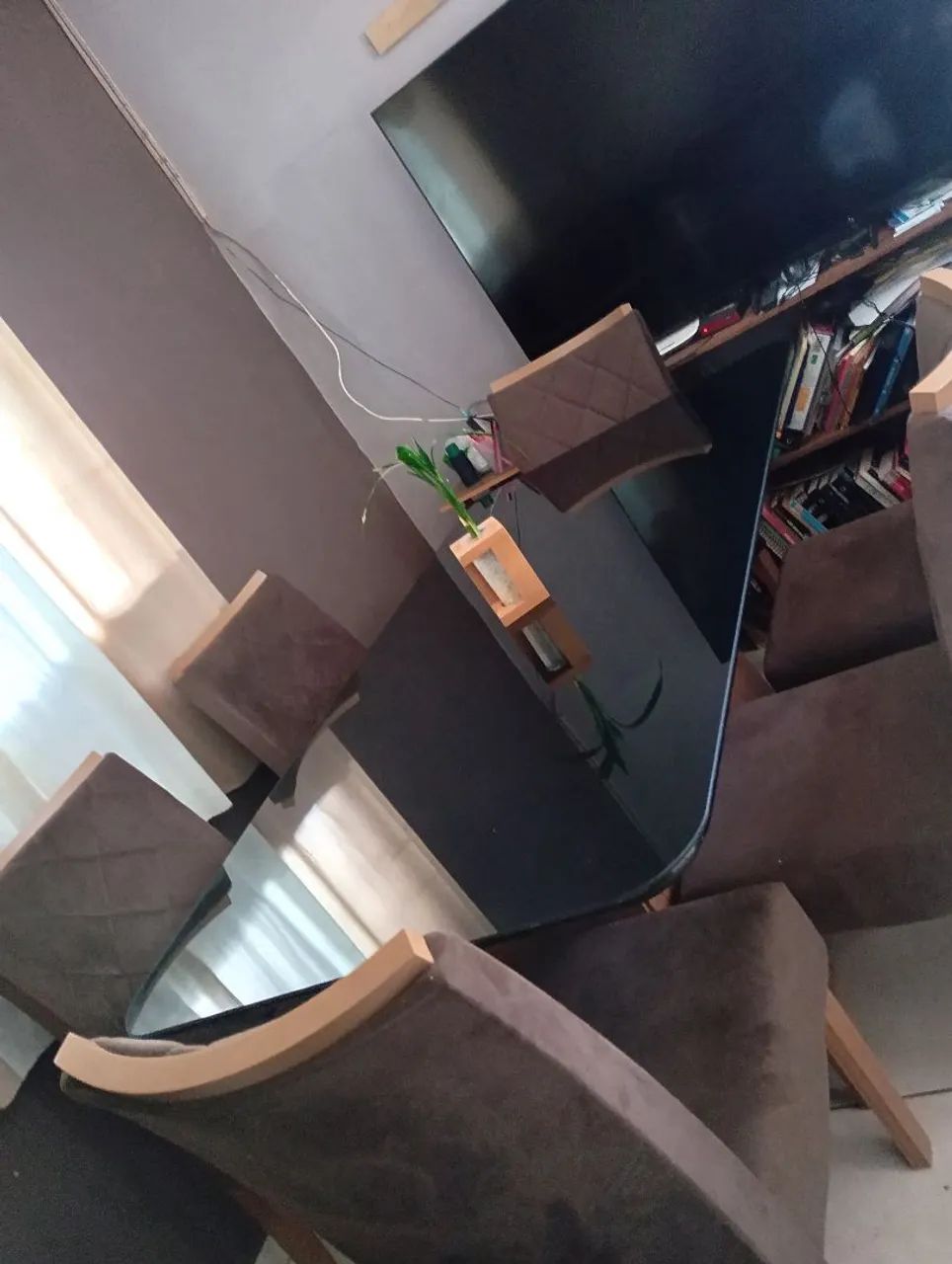 Mesa de Jantar de Vidro Preto