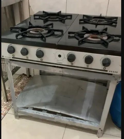 Fogão industrial para restaurante