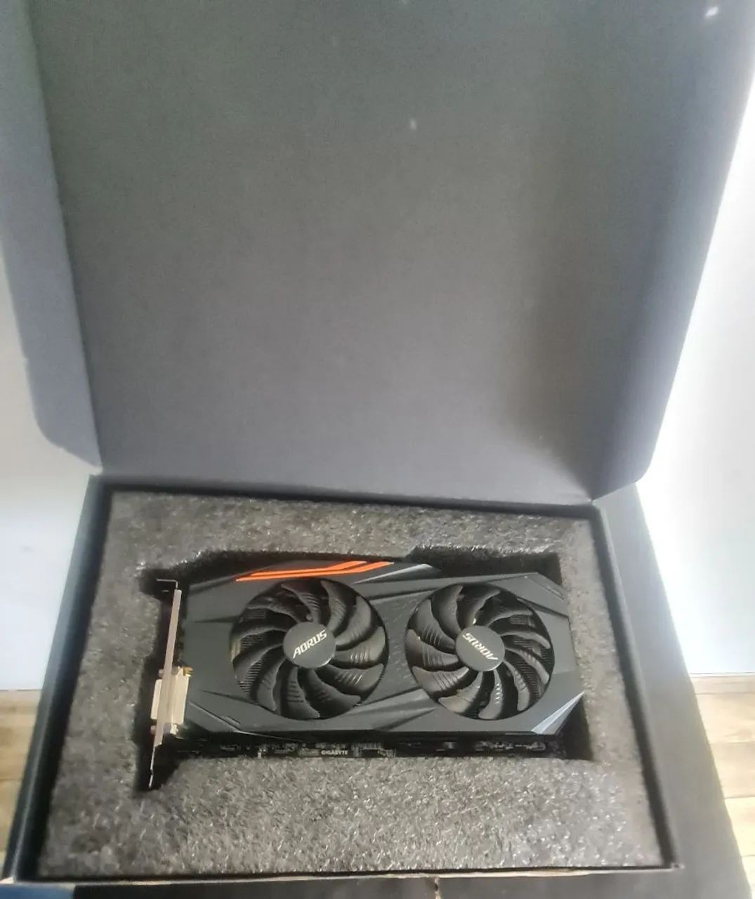 Rx580-8Gb GIGABYTE  - Foto 3