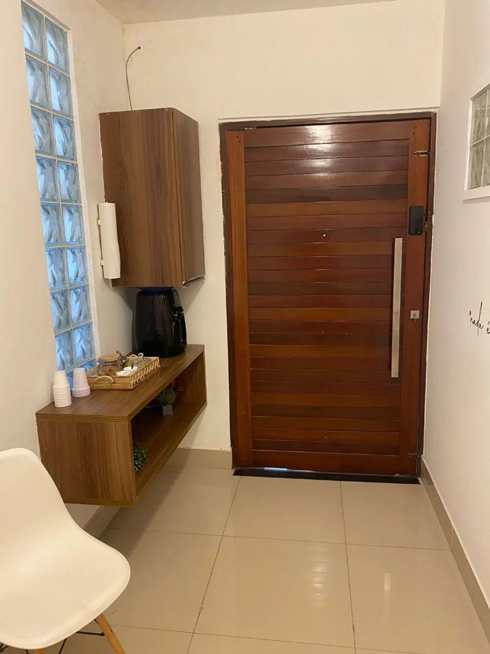 Sala Comercial mobiliada, com dois ambientes, moderno e aconchegante - Foto 2