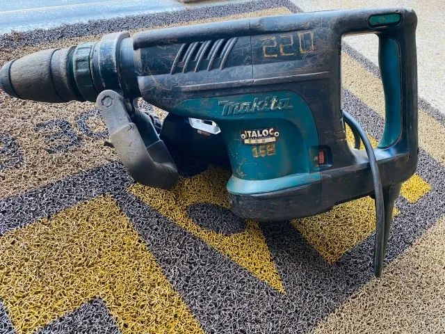 MARTELO ROMPEDOR MAKITA