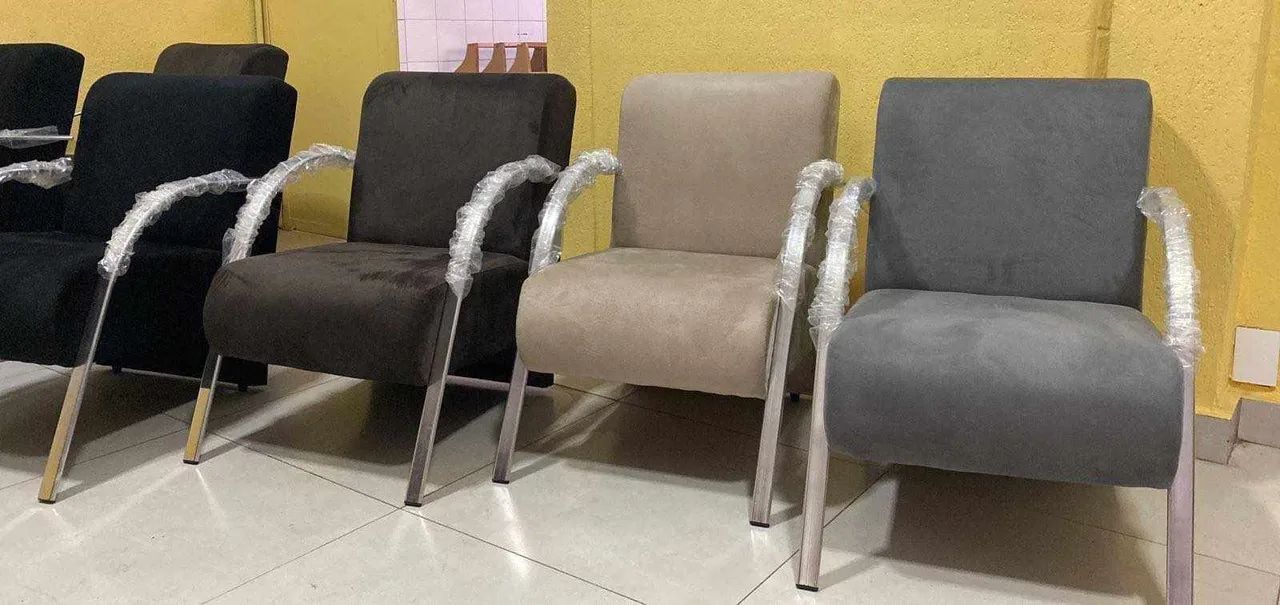Poltronas pra ambientes recepção,  salão de beleza e barbearia  - Foto 5