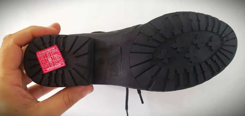Bota 2 em 1 NOVA - ENVIO PARA TODO BR - Foto 3