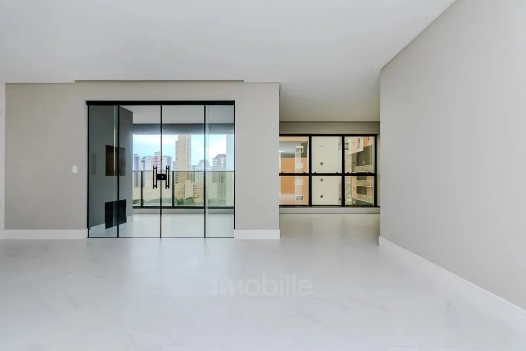 Apartamento Quadra Mar no Edifício Avant Garde em Itapema