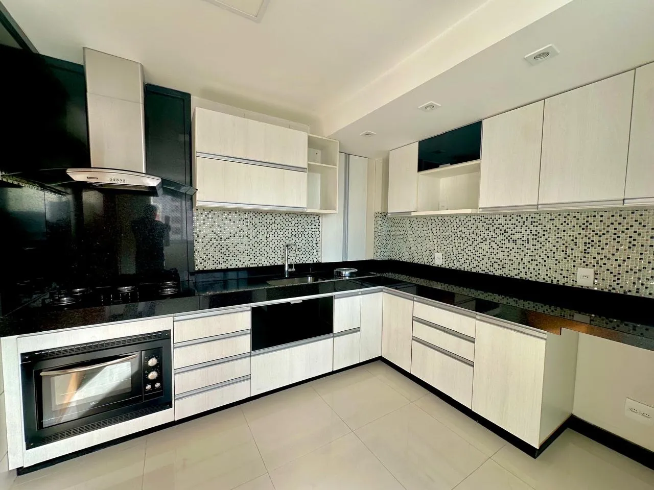 Apartamento 3 quartos (1suite) no residencial Duetto, Guará II - DF