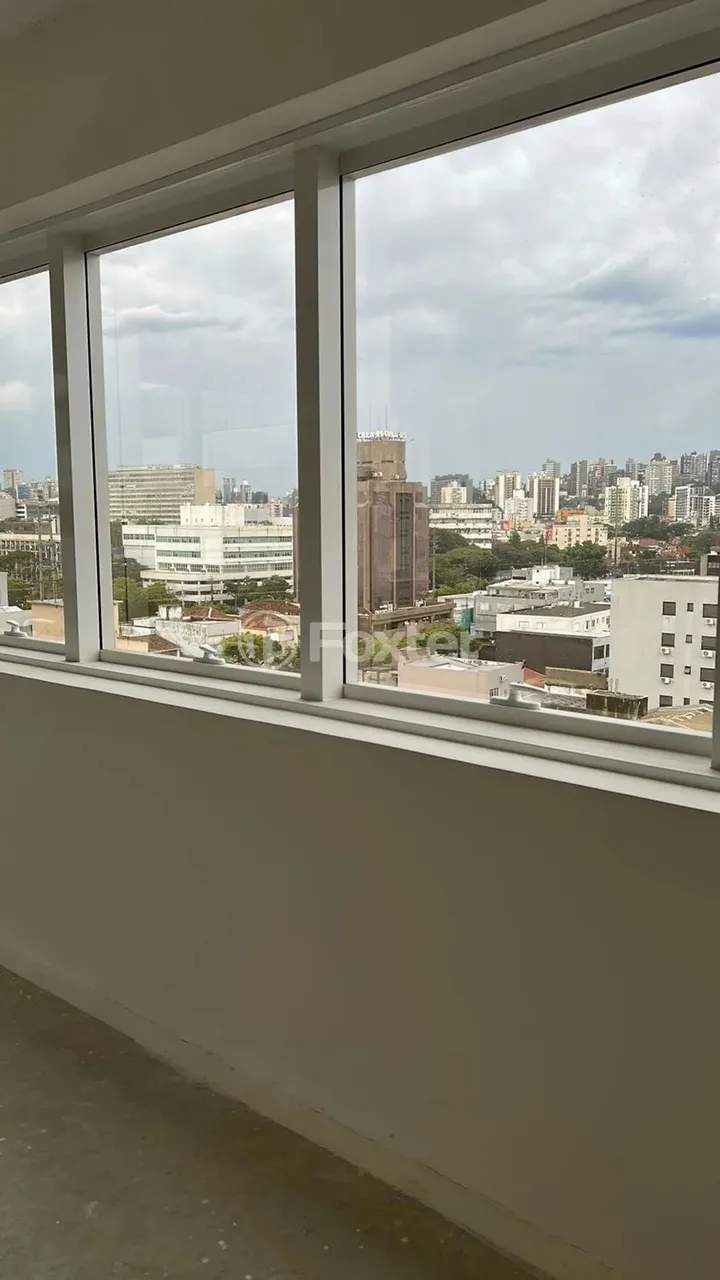 Sala / Conjunto Comercial à venda Rua Gomes Jardim, Santana - Porto Alegre