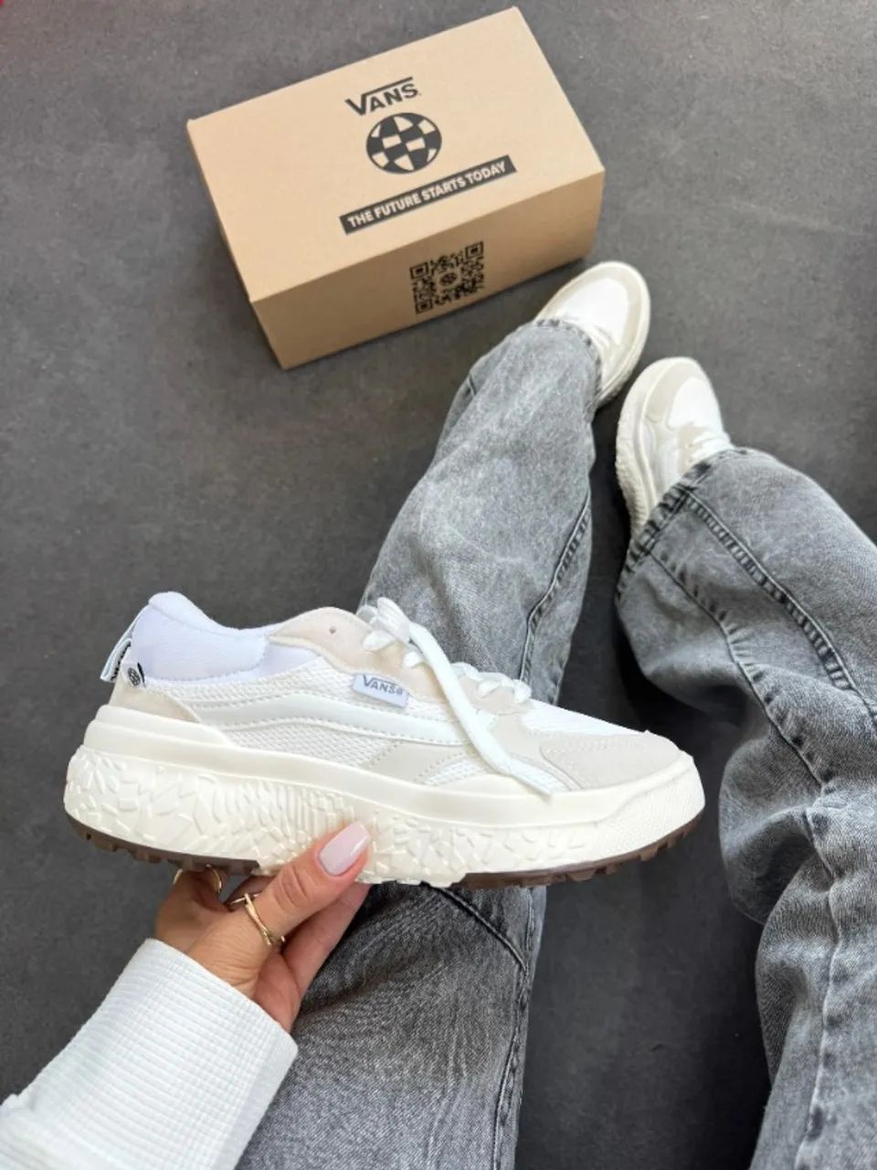 Tênis Vans Ultraranger Neo Unissex Premium Cor: Off White - Disponível 34 AO 43