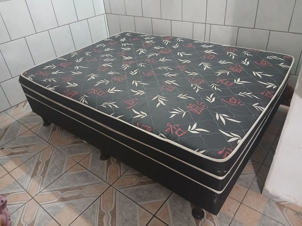 Cama Box no precinho