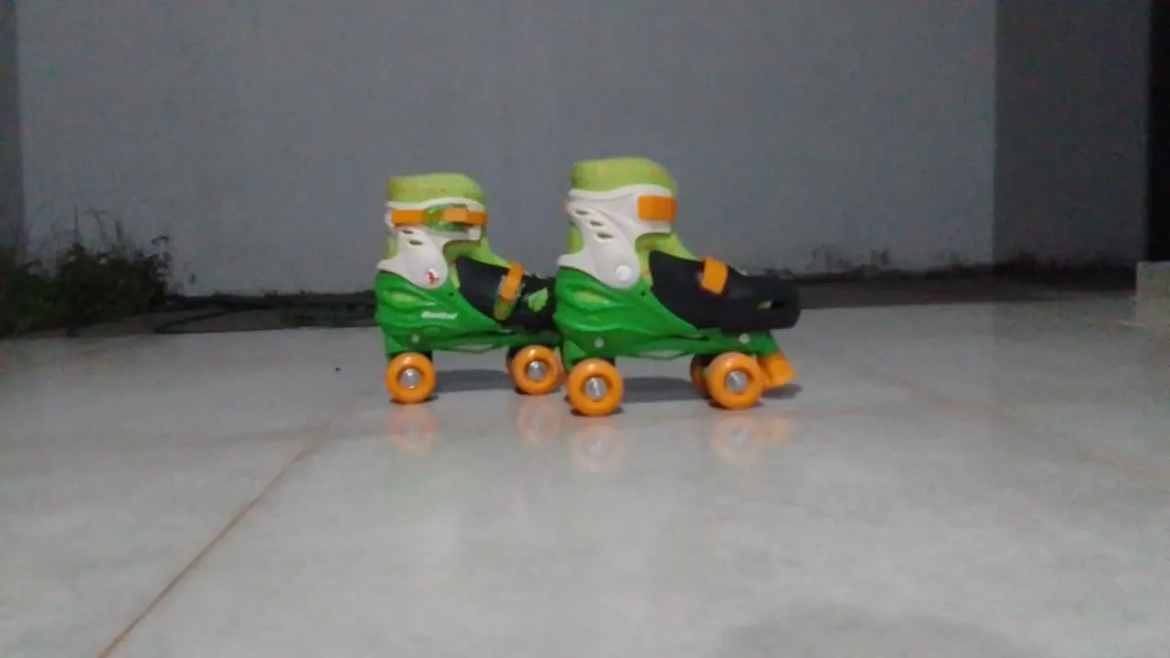 Patins Infantil Tamanho 34 A 37 Verde e Laranja
