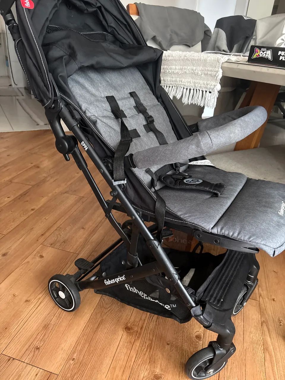 Carrinho de bebê fisher price  - Foto 3