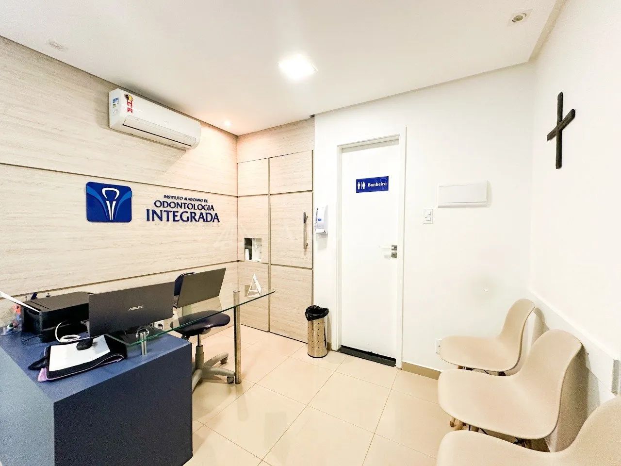 Dentista, seu próximo consultório lhe espera no bairro do Farol! - Foto 4