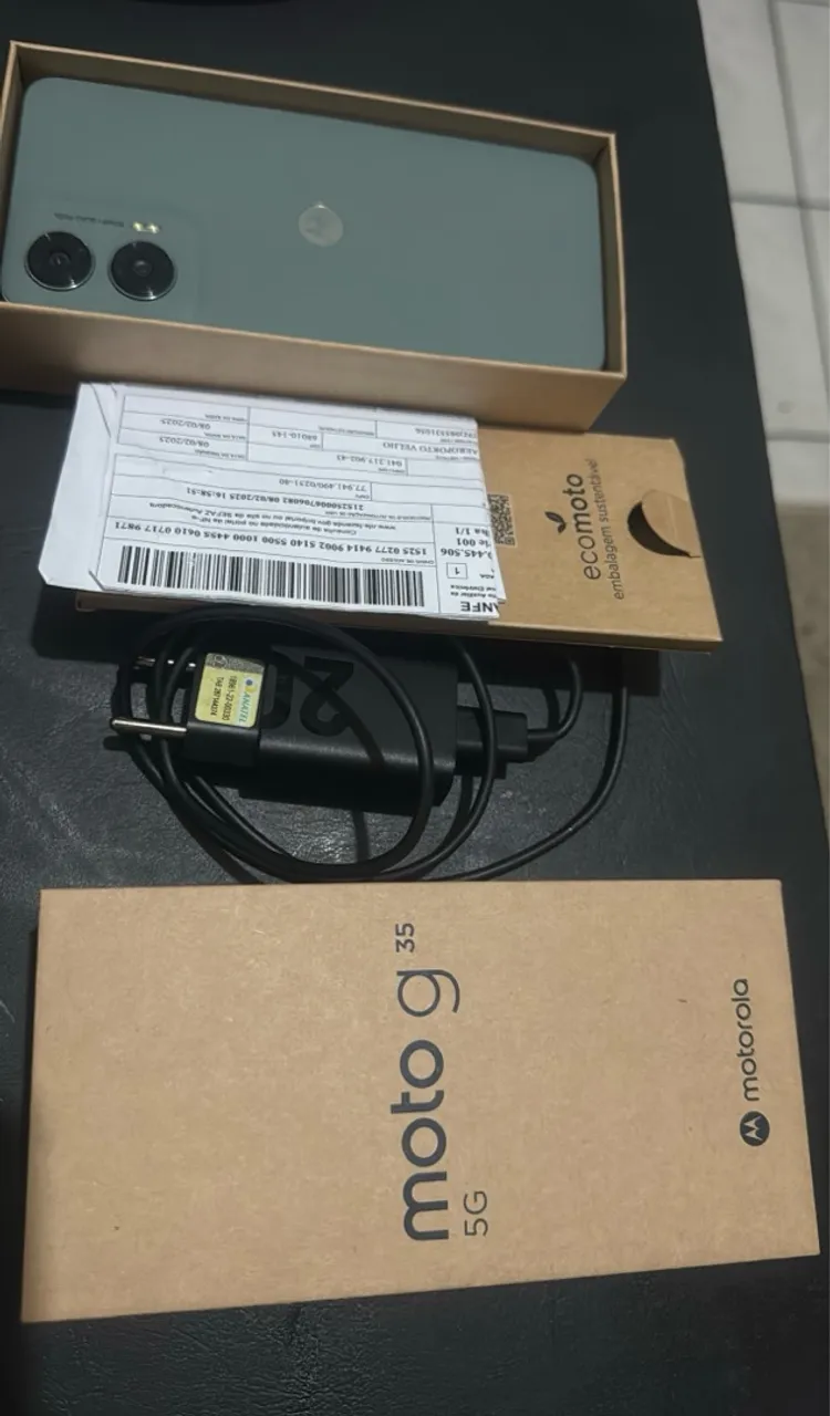 Celular novo da loja moto G35 verde 256GB