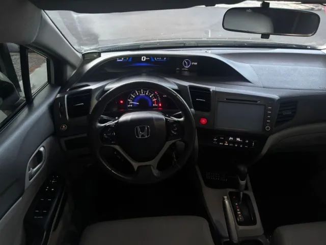 Honda Civic LXL 1.8 AT Branco - Foto 5