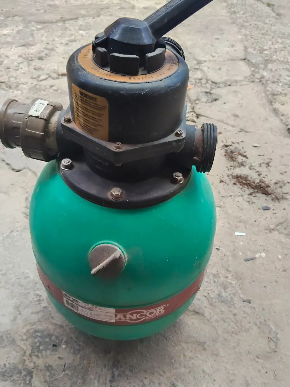 Centrifugal pumps, pool pumps and filters