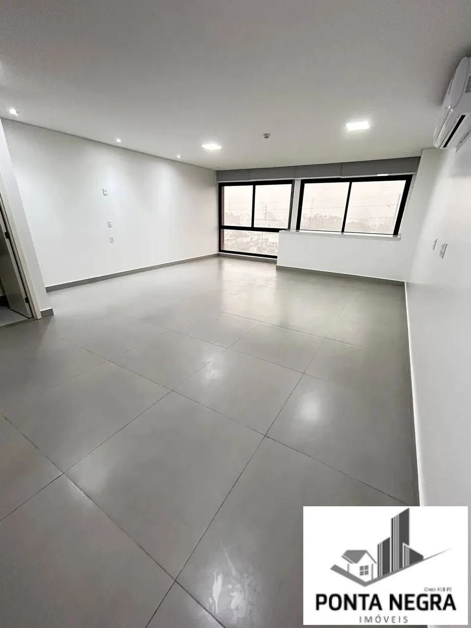 Britannia Office, torre soho, 44m2, Ponta Negra