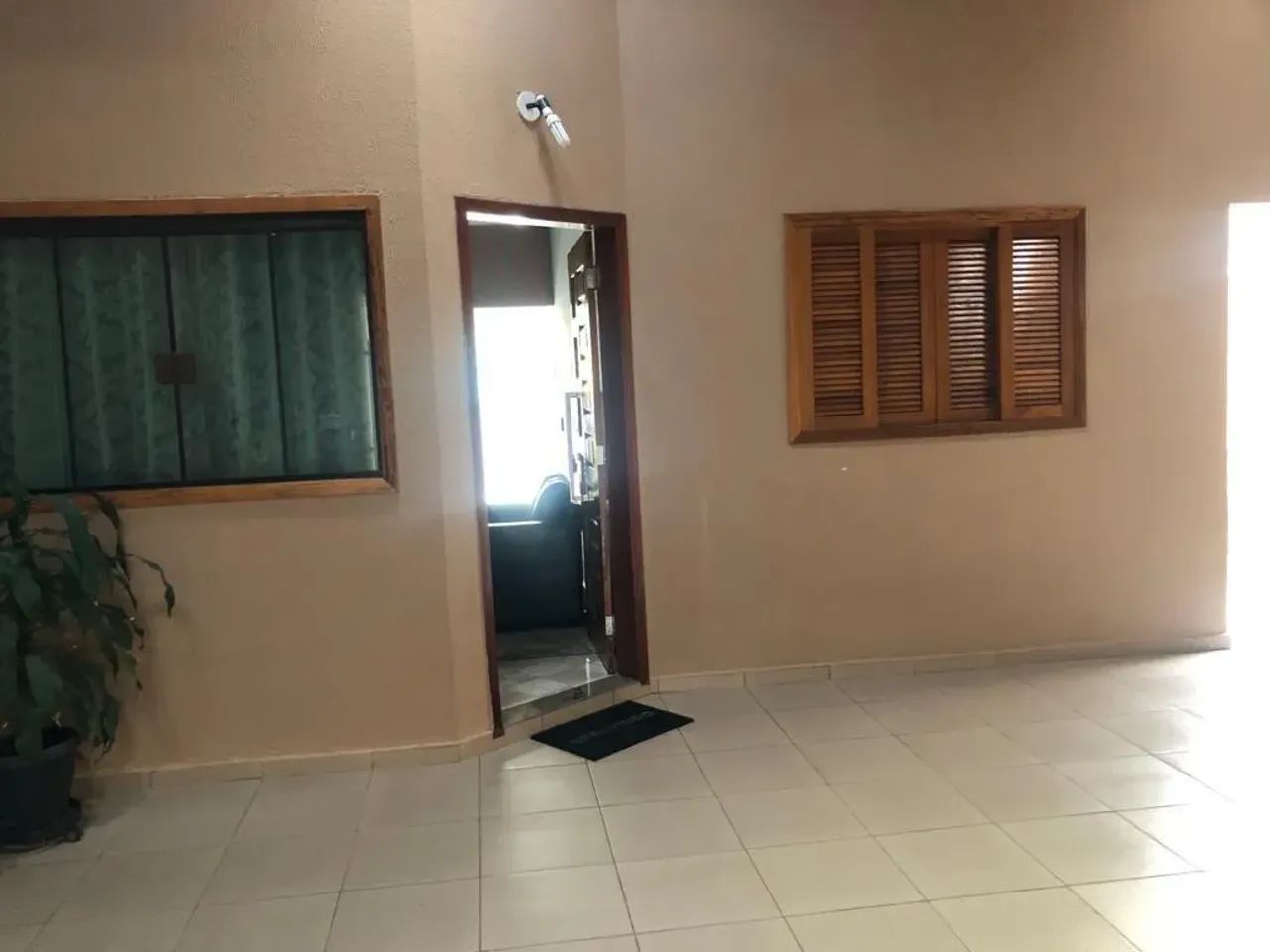 Casa para Venda em Sorocaba, Jardim Santa Bárbara, 2 dormitórios, 1 banheiro, 2 vagas - Foto 2