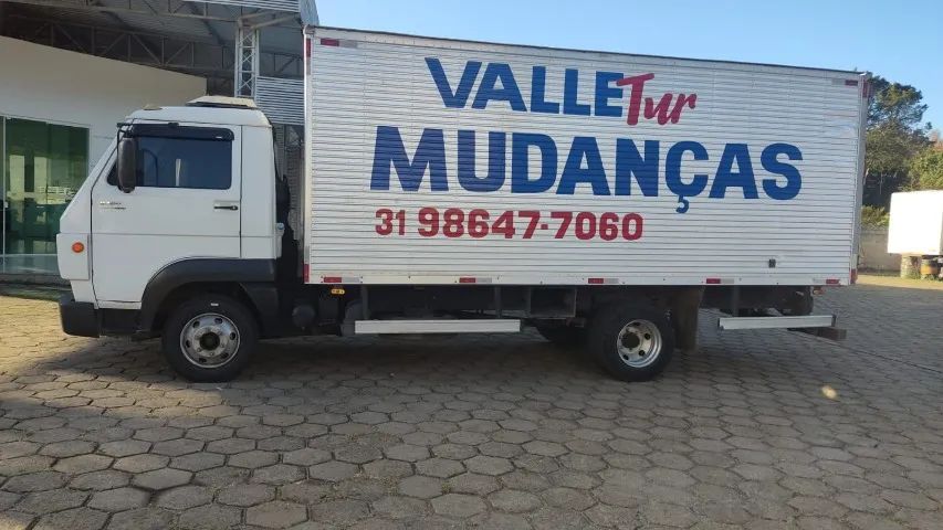 volkswagen/vw 8.160, ano 2014/2014, com bau, branco - Foto 5