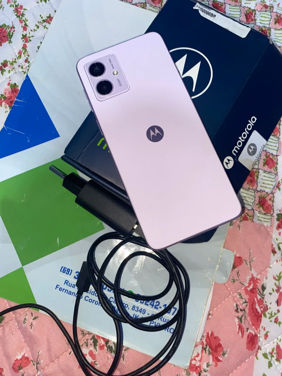 Motorola G 14 vai com película e capinha e carregador 