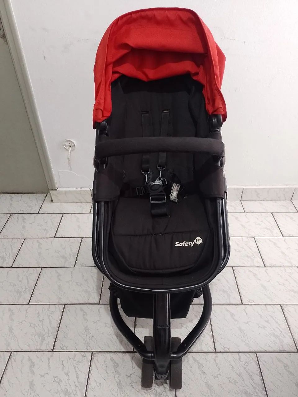 Carrinho Mobi Safety Moisés com Bebê Conforto+ Base para carro  - Foto 5