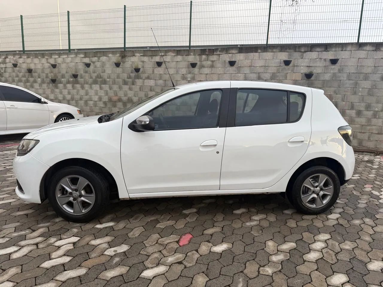 OPORTUNIDADE! CARRO DE REPASSE SEM GARANTIA  - Foto 5