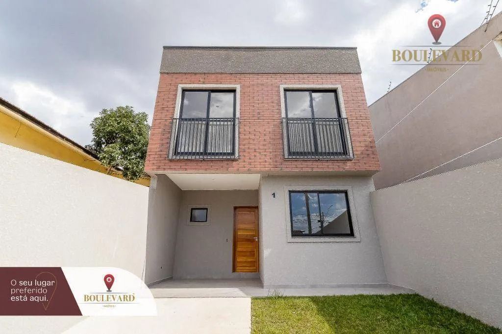 Sobrado novo, com 3 dormitórios à venda, 91 m² por R$ 530.000 - Santa Cândida - Curitiba/P