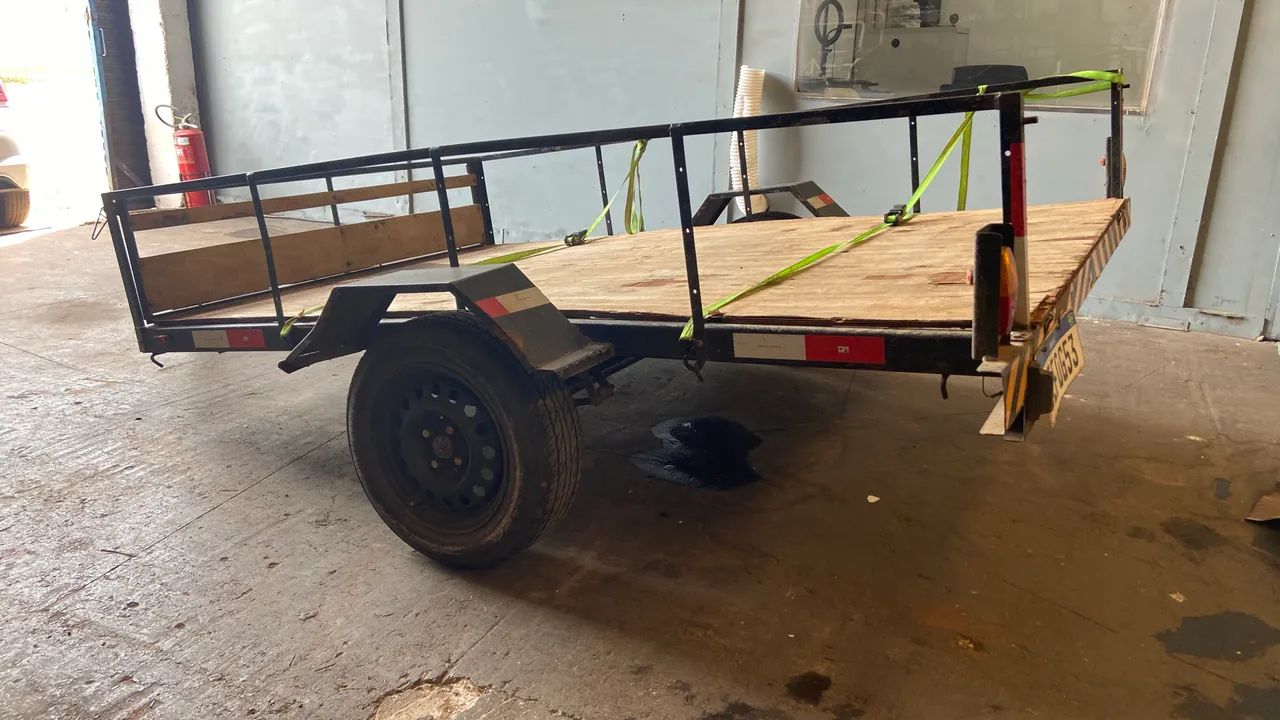 Carretinha reboque 2,46 x 1,60 documentada  - Foto 3