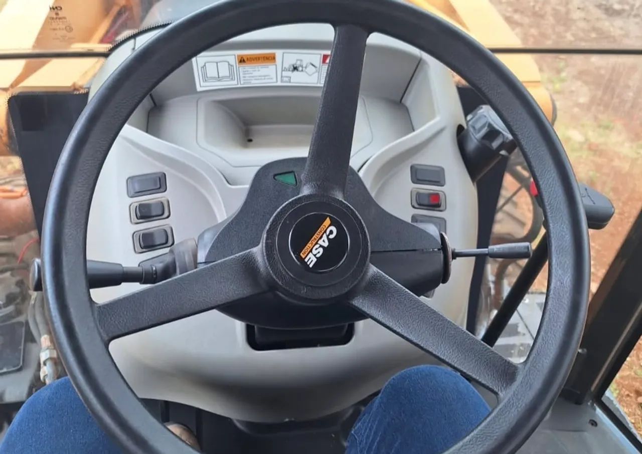 RETROESCAVADEIRA CASE 580N 4X4 ANO 2018 - Foto 6
