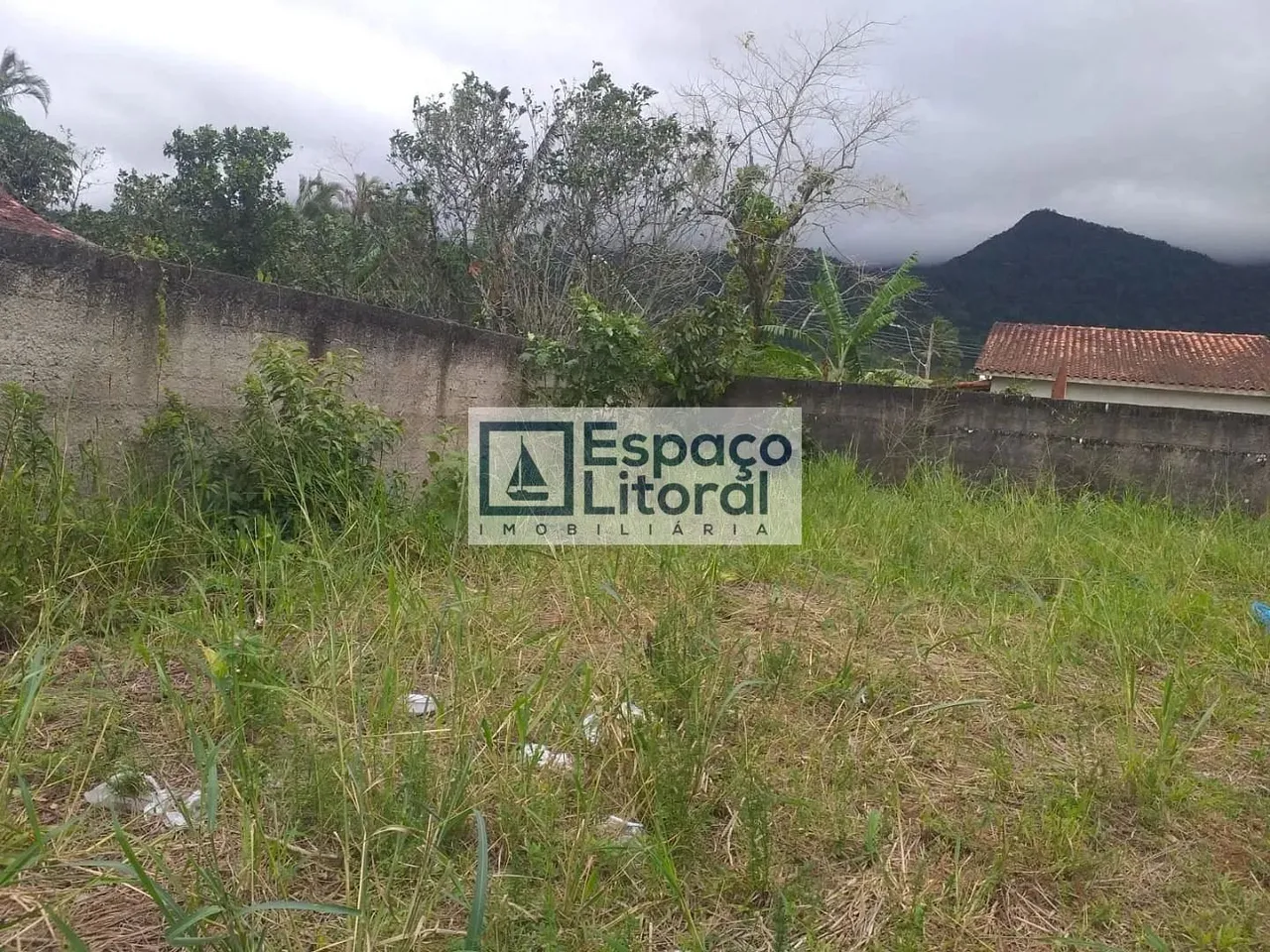 Terreno à venda, 450 m² por R$ 280.000,00 - Massaguaçu - Caraguatatuba/SP