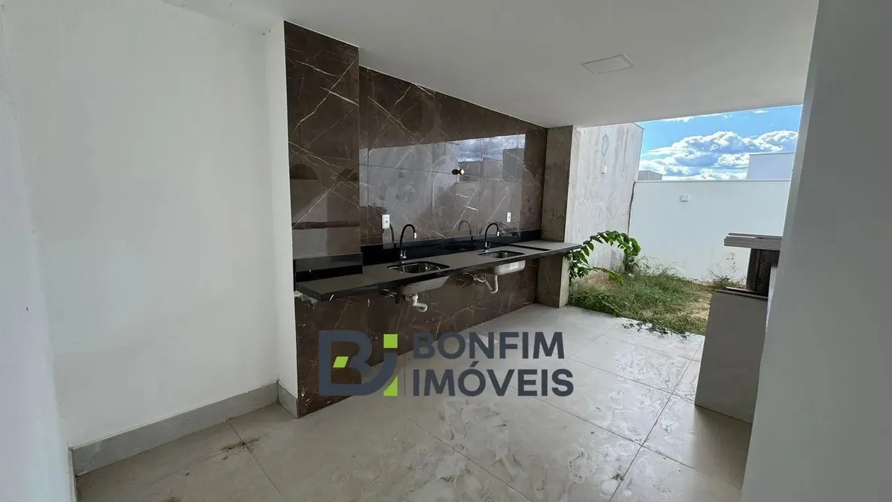 Casa nova com área gourmet no Lagoa Santa próxima ao comércio!