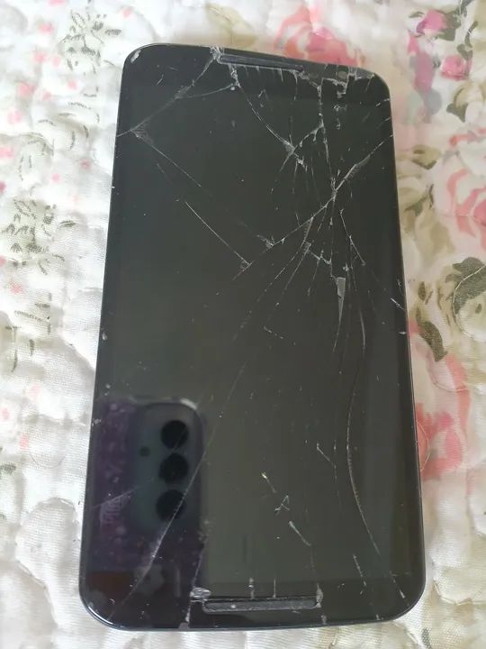 Vendo celular Samsung e Motorola MotoX para peças. - Foto 3