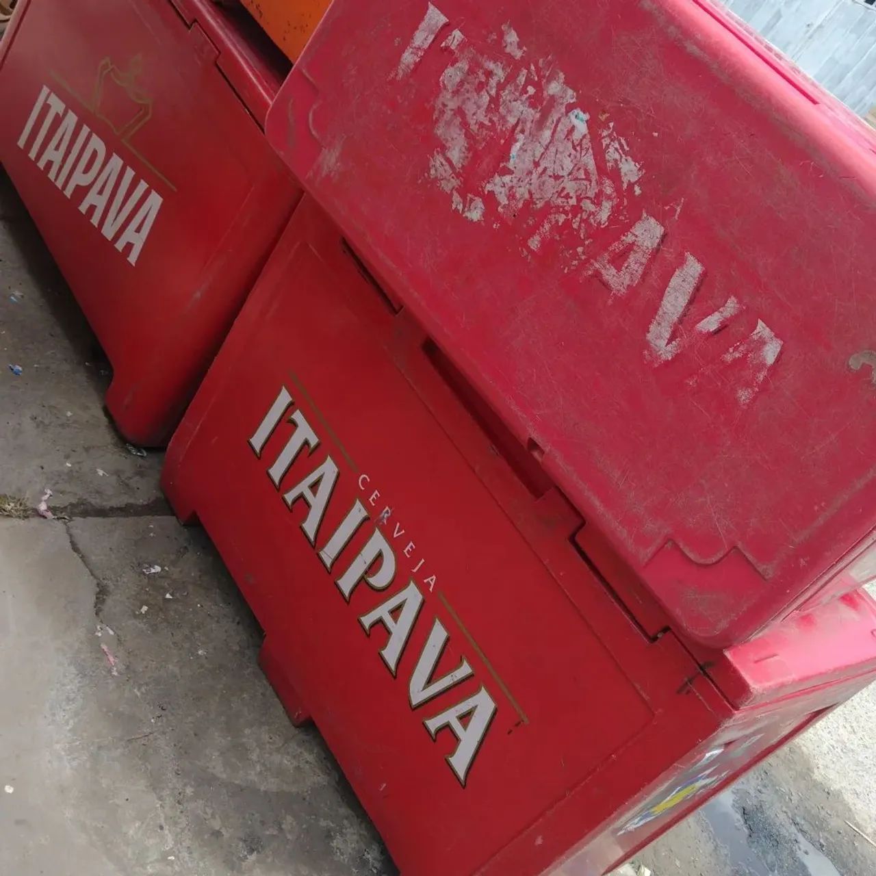 Caixa térmica   360 litros 