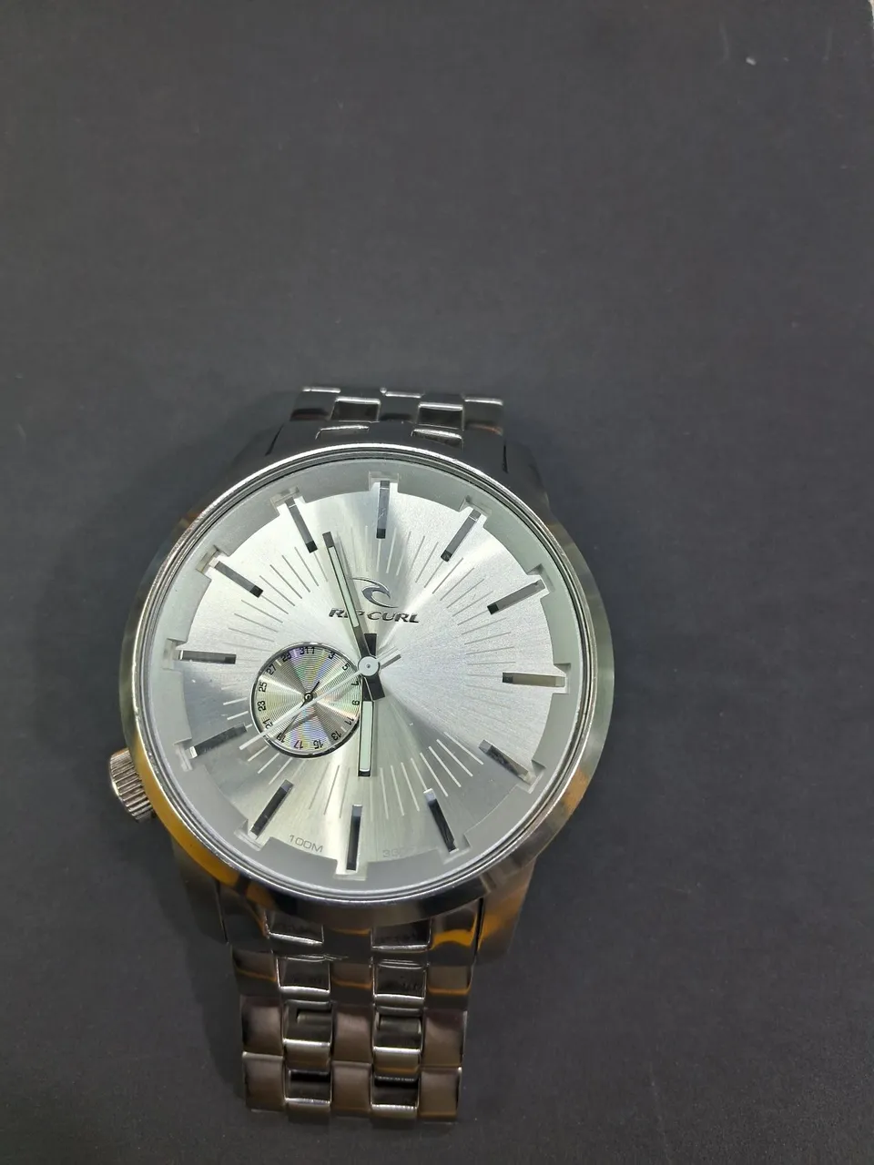 Relógio Rip Curl Prata - Design Moderno