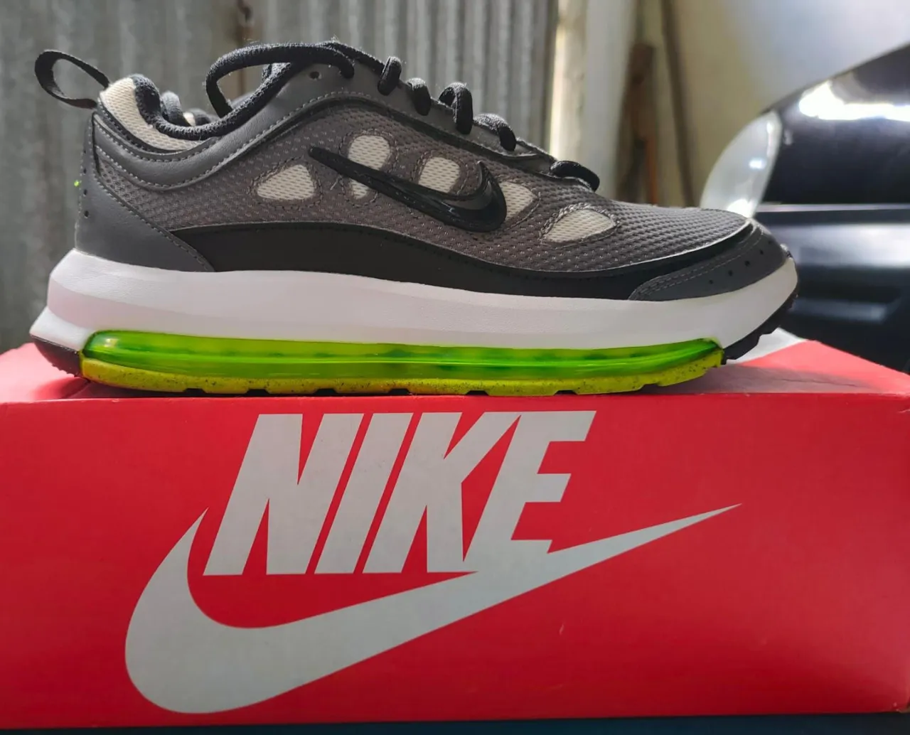 Tênis Nike Air Max- Tamanho 37