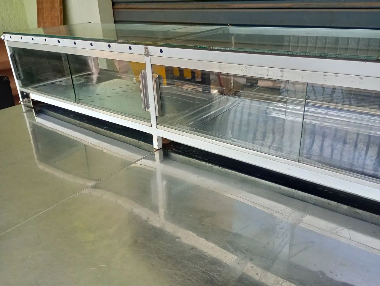 Balcão Refrigerado em Aço Inox, com pia e estufa. - Foto 3