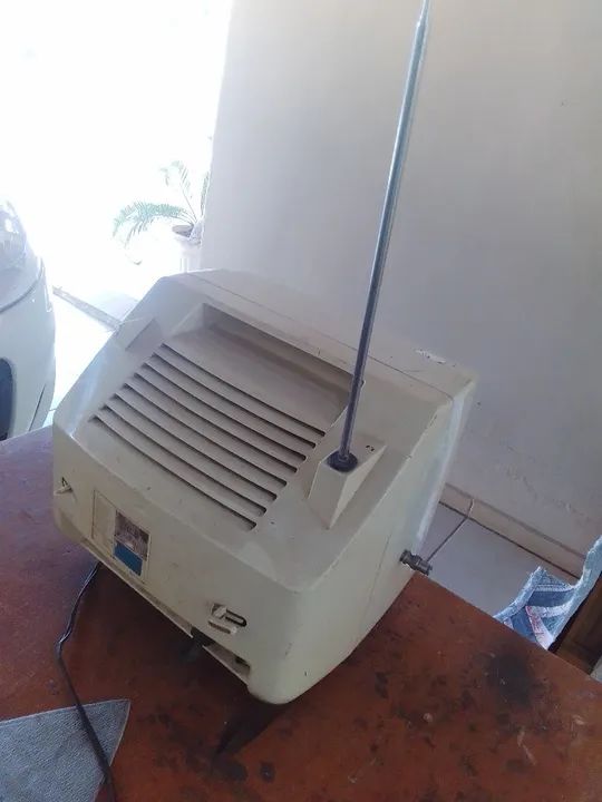 TV Philips antiga TX preto e branco  - Foto 3